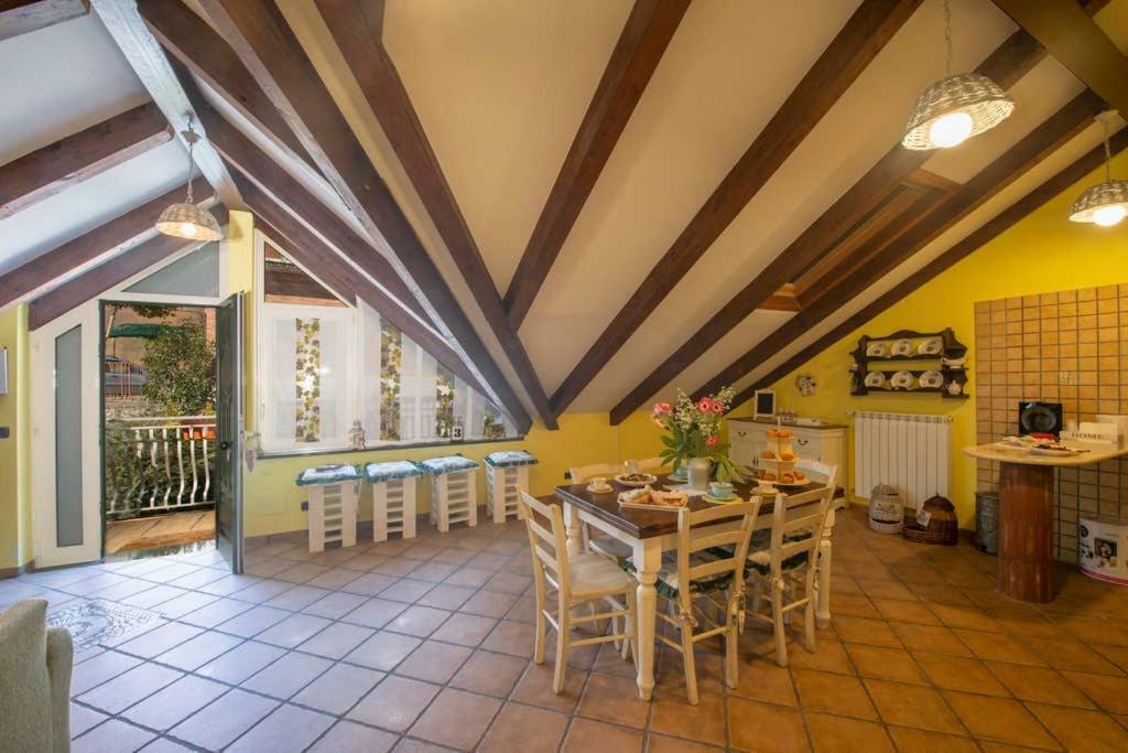 Apartament Mansarda Ciaciano Bomerano Zewnętrze zdjęcie